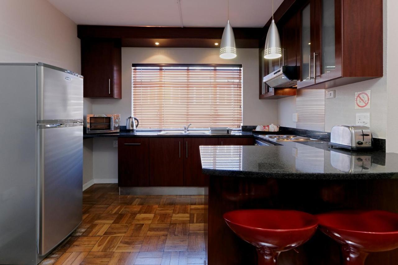 10 On Cape Self Catering Apartments Port Elizabeth Kültér fotó